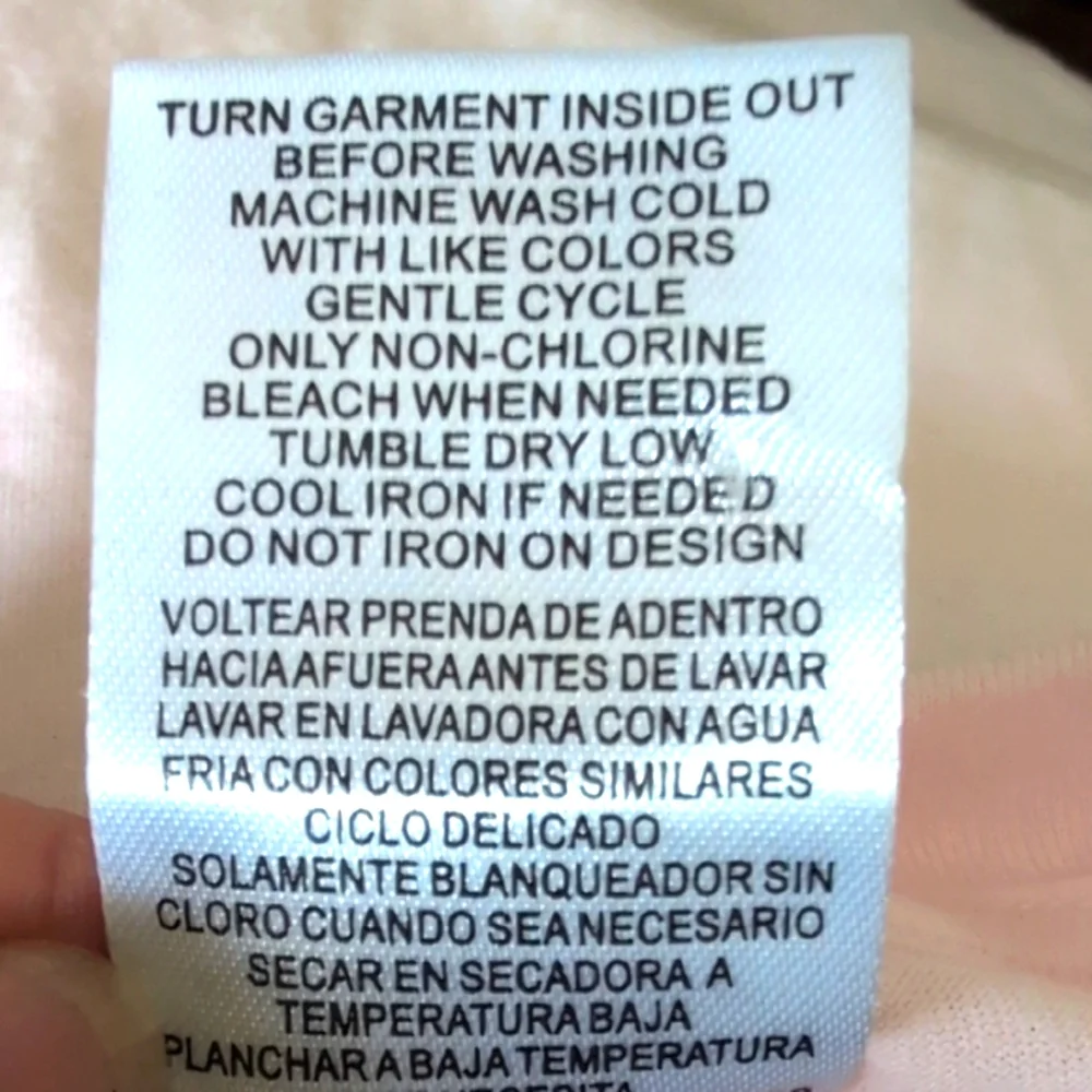 Disney Pink Mickey & Mini Mouse + Friends Graphic Shirt Crochet Flowers SZ M - Picture 15 of 16